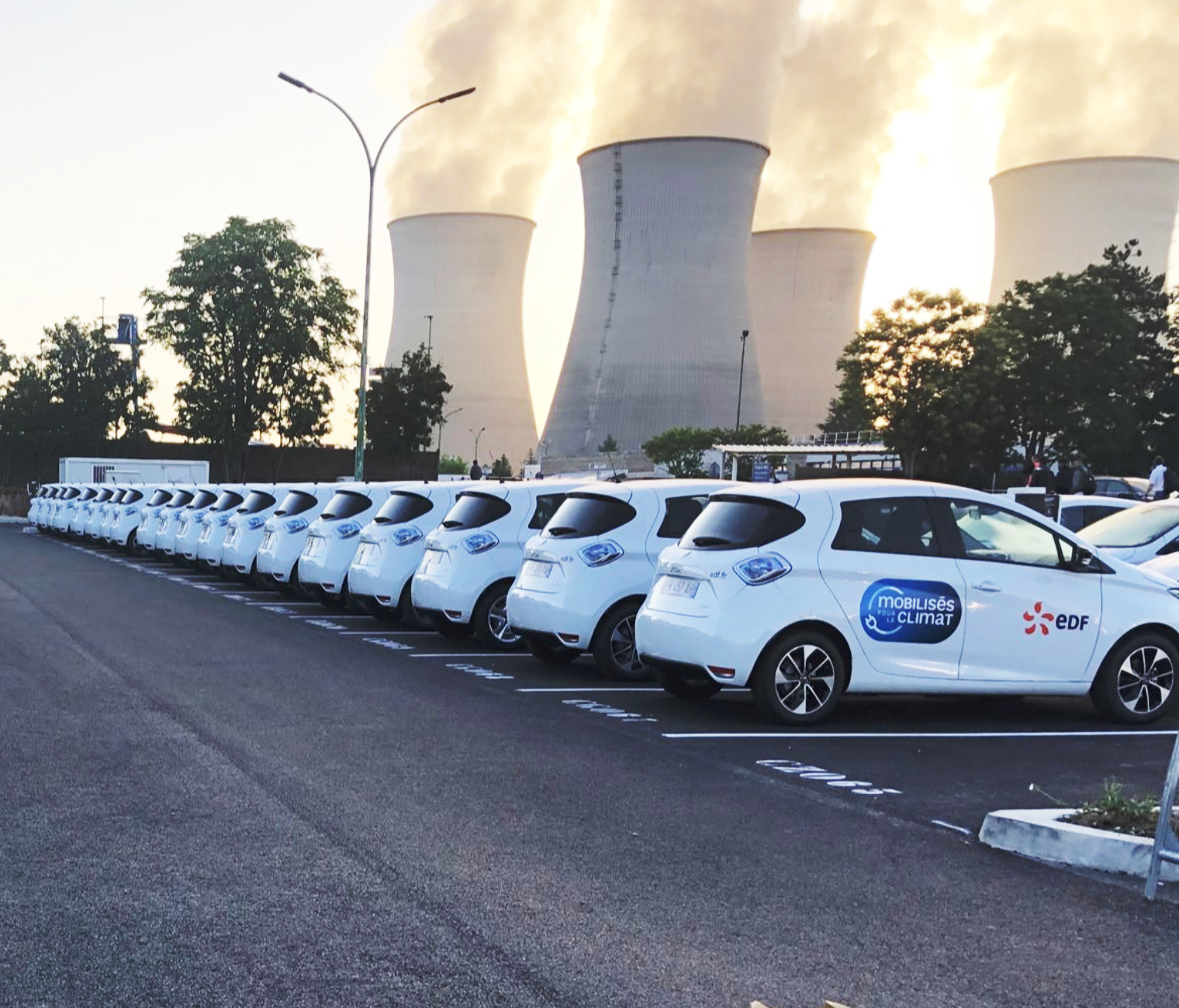 izivia-voiture-electrique-entreprise-edf